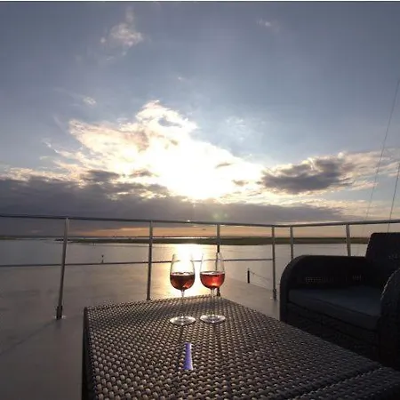 Hausboot Fjord Del Sol Solarboot Mit Biosauna In *